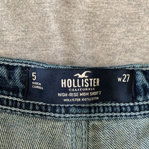 Hollister High-Rise Denim Mom Short - Picture 3 of 4